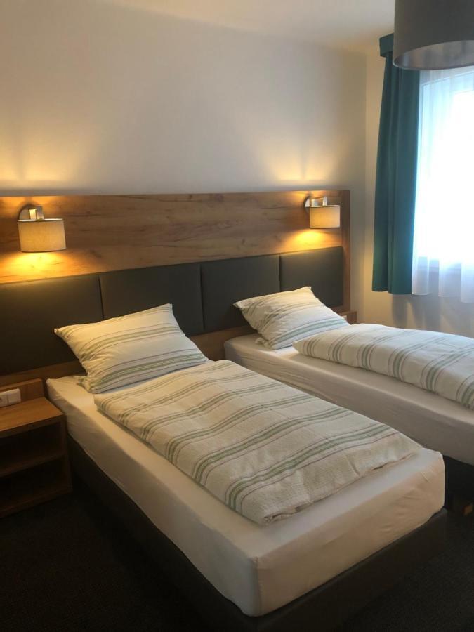 Burghotel Homberg ホムベルク エクステリア 写真