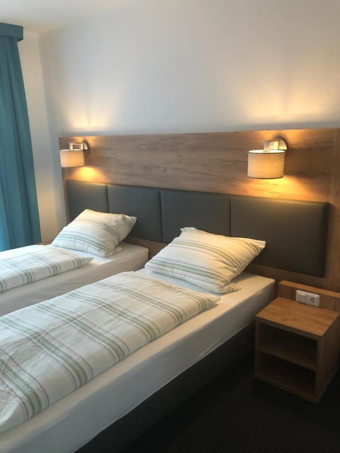 Burghotel Homberg ホムベルク エクステリア 写真