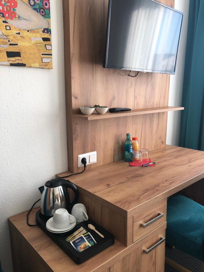 Burghotel Homberg ホムベルク エクステリア 写真