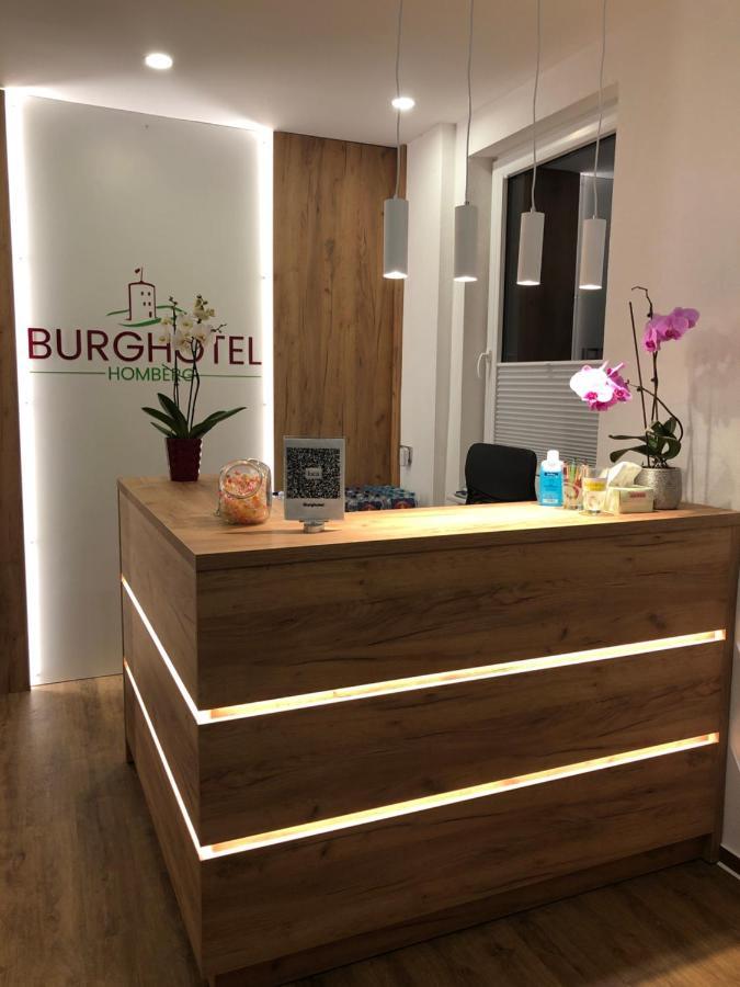 Burghotel Homberg ホムベルク エクステリア 写真