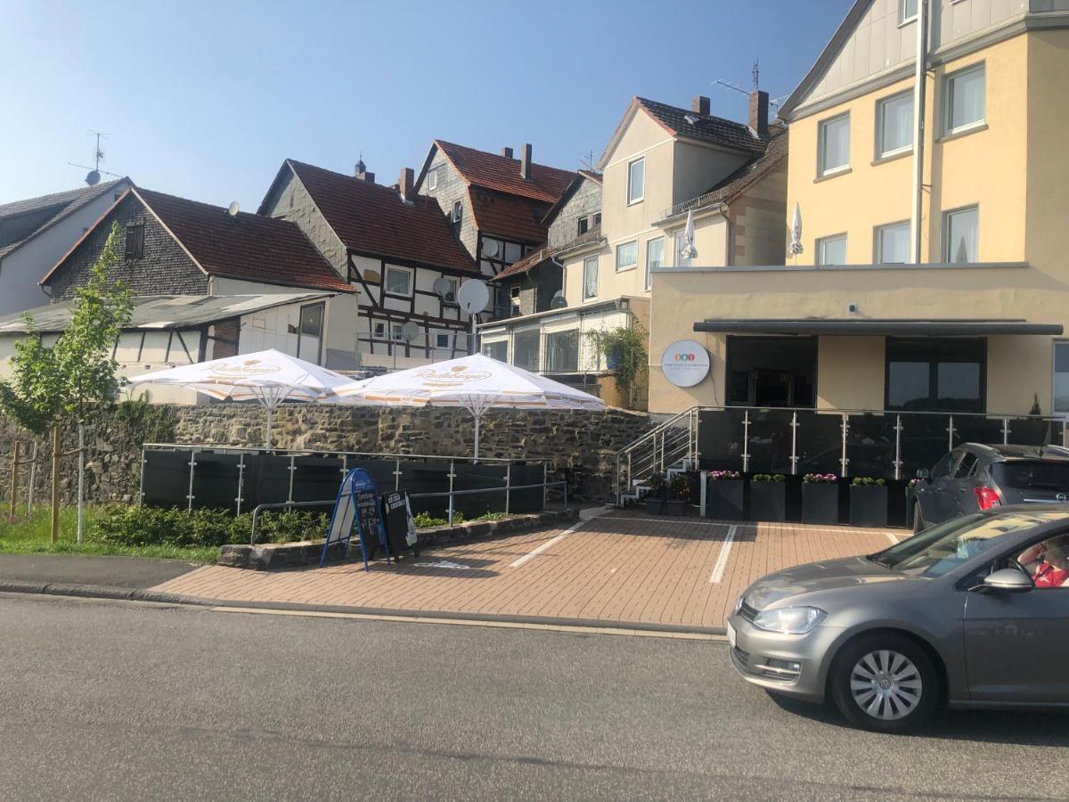 Burghotel Homberg ホムベルク エクステリア 写真